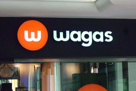 樹脂發(fā)光店招字