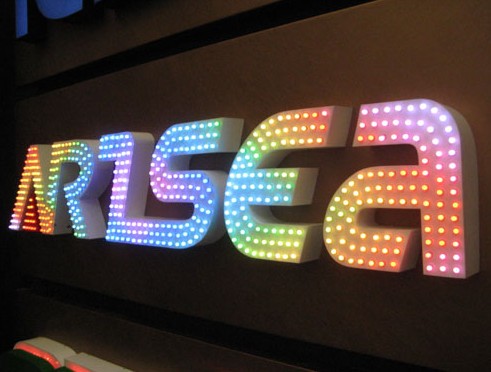 外露發(fā)光字